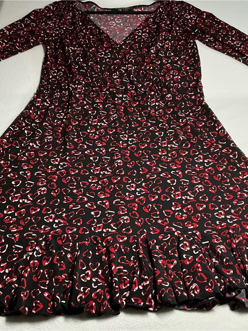 Lily Black & red hearts fit and flare Wrap Dress medium - Picture 4 of 11